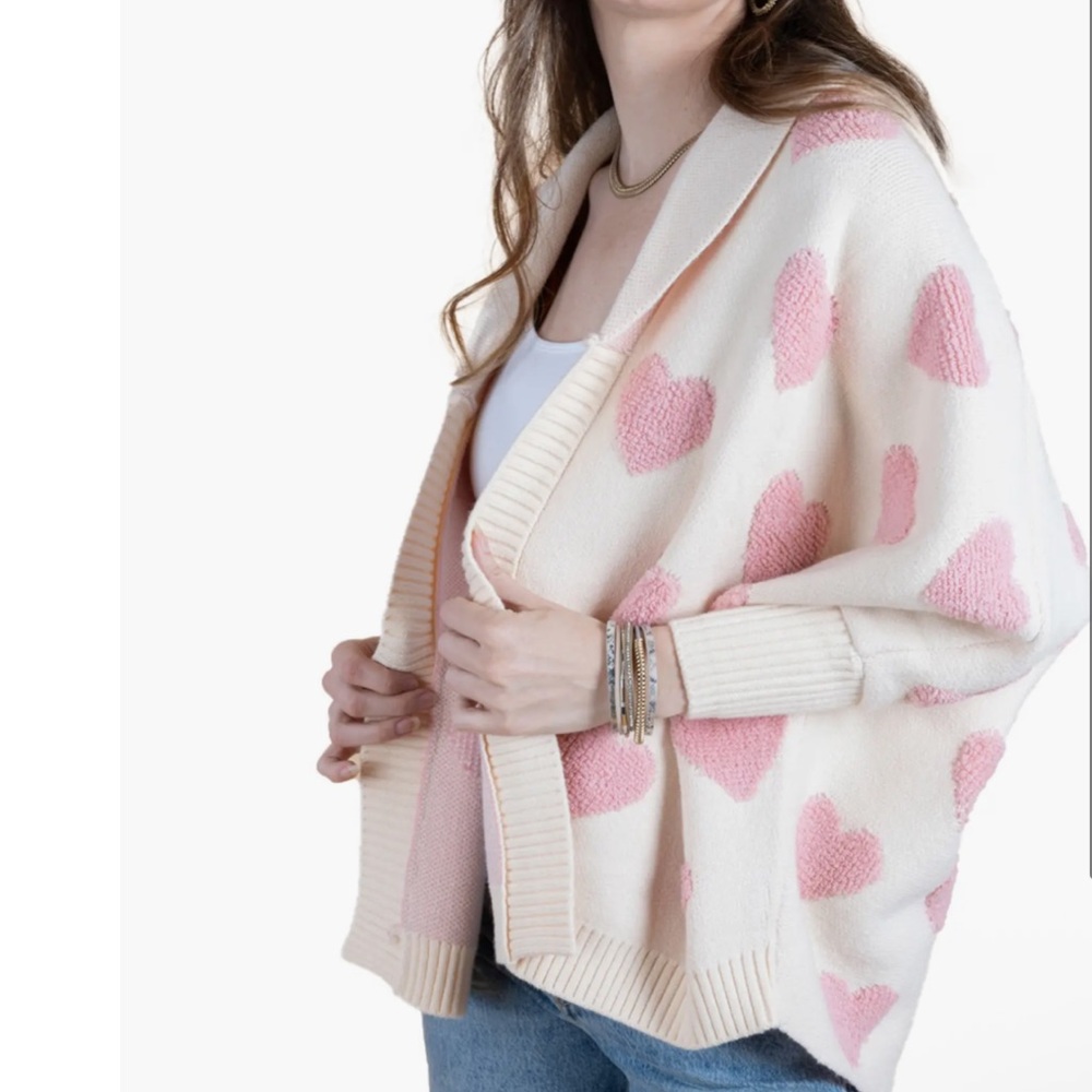 Pink Heart Patterned Women's Sweater